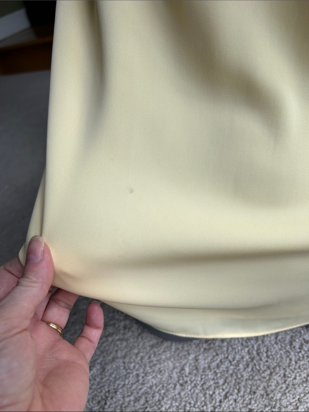 WHITE HOUSE, BLACK MARKET, CANARY, YELLOW CHOKER V-NECK BLOUSE - Picture 4 of 5